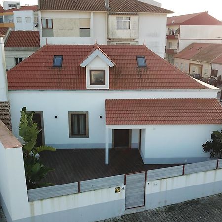 Surfsoul Guesthouse - Bed And Breakfast Peniche Kültér fotó