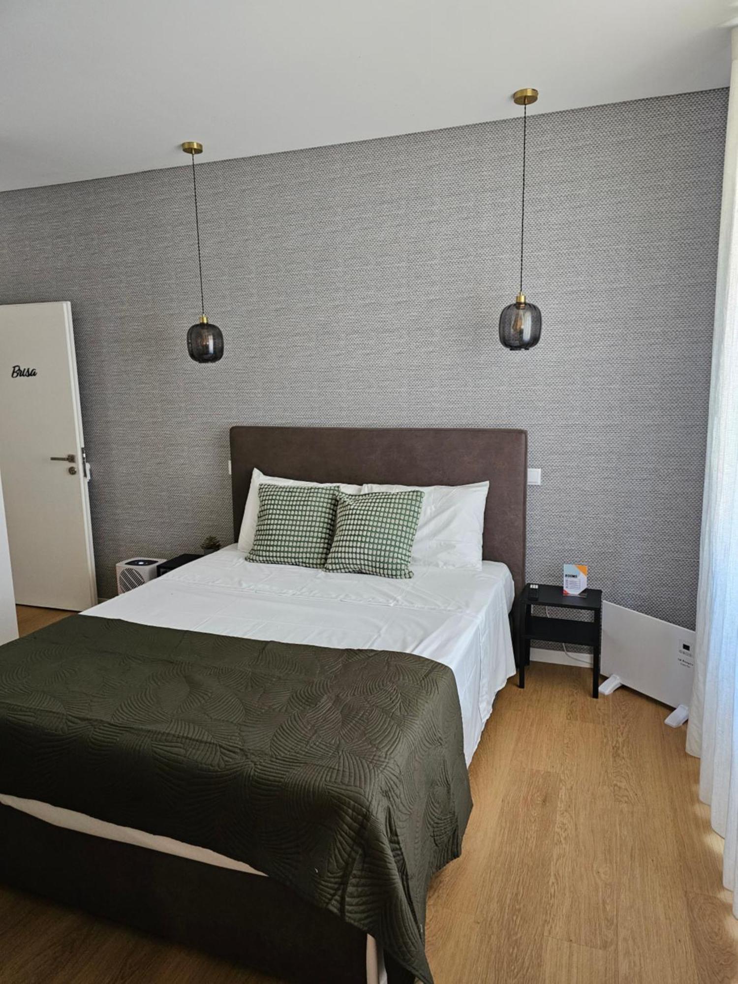 Surfsoul Guesthouse - Bed And Breakfast Peniche Kültér fotó