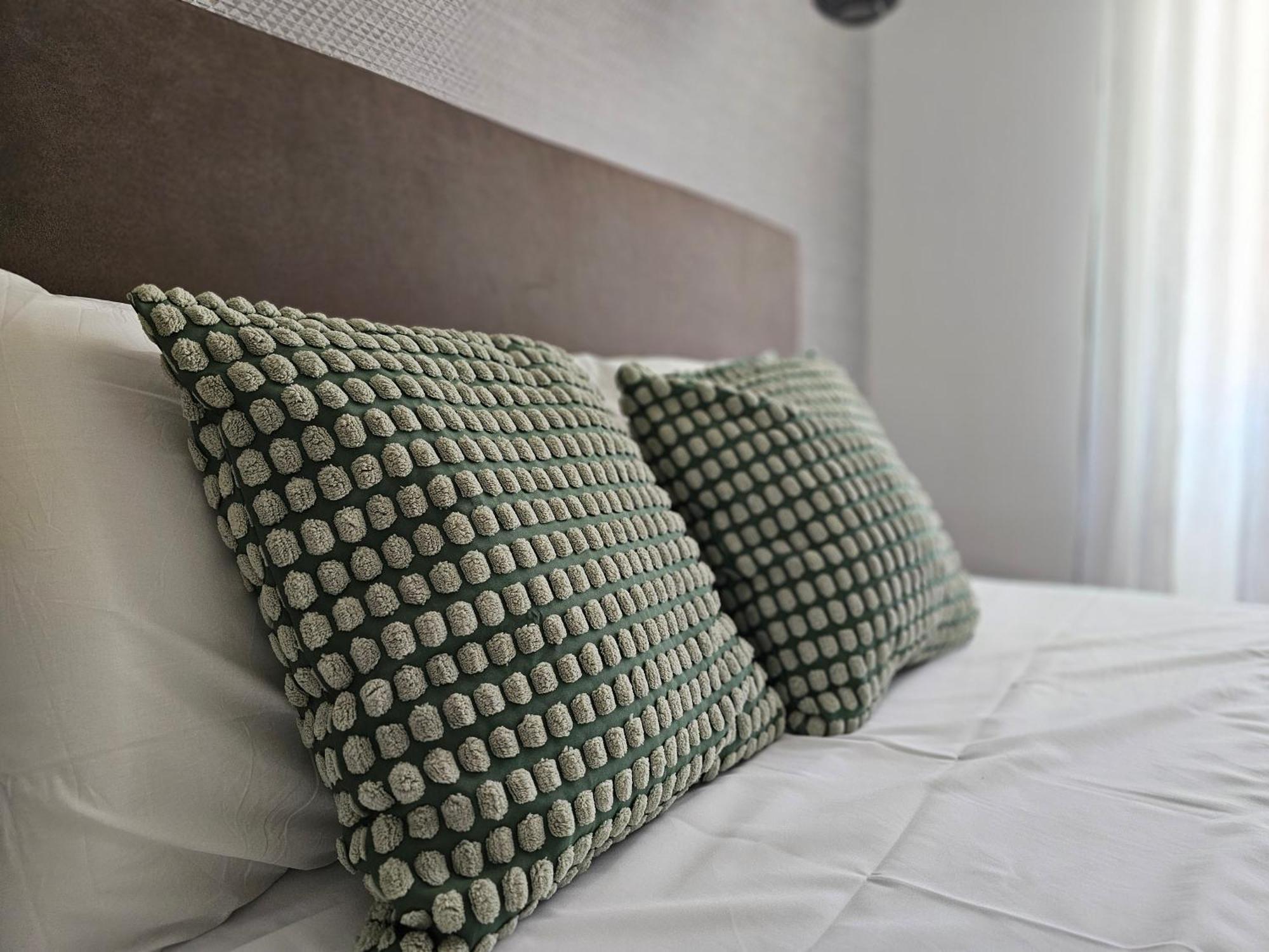 Surfsoul Guesthouse - Bed And Breakfast Peniche Kültér fotó